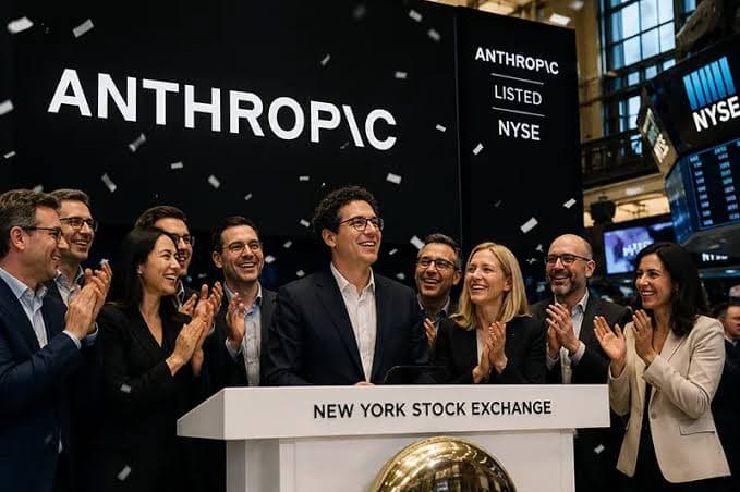 Anthropic, la creadora de Claude, sale a bolsa: qué muestran sus números y qué significa para tu negocio